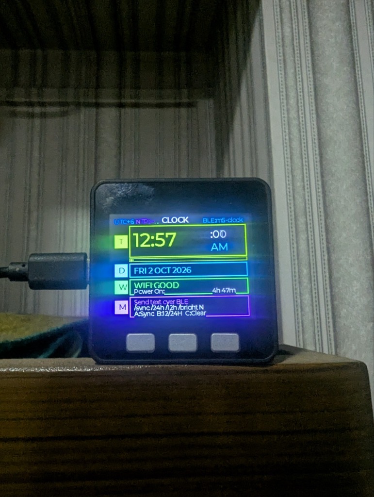 Embedded IoT open-source firmware clock running FreeRTOS